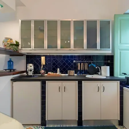 Apartment Lemor - Chiaia Luxury