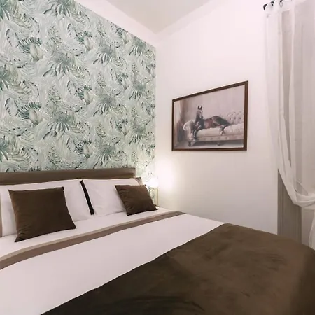 Apartment Lemor - Chiaia Luxury *
